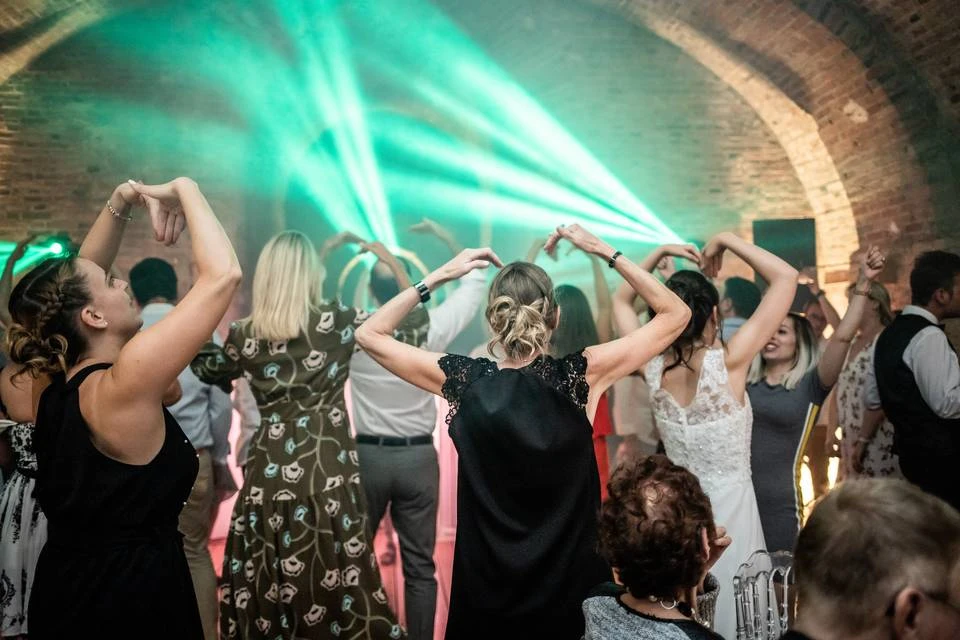 Prestation DJ anniversaire & soirée privée - Forfait Prestige VIP